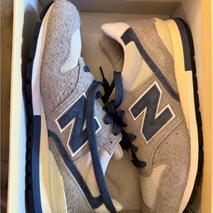 New Balance 996 Men's Gray and Blue Sneakers